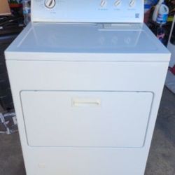 Kenmore gas dryer Heavy duty Large Capacity 