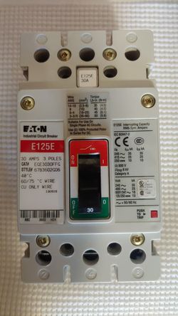 INDUSTRIAL CIRCUIT BREAKER