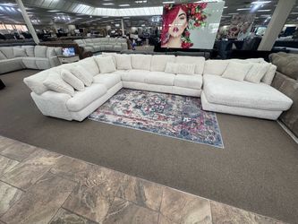 Furniture & Mattress Discounters
