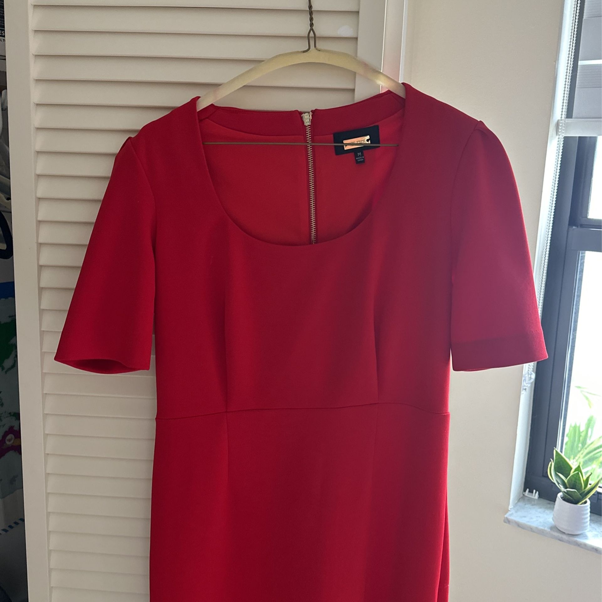 Alexia Admor Red Dress
