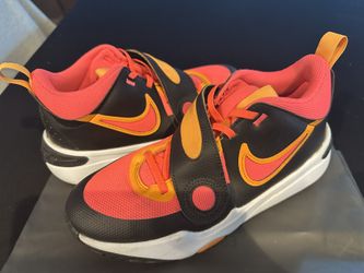 Nike Basketball Shoes 