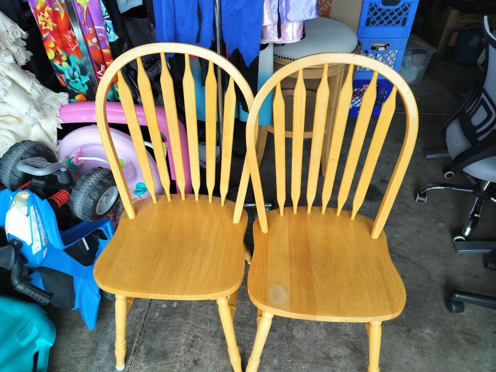 Chairs $15  For both   Pick Up Only Bonanza and Lamb 