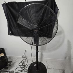 Shop Fan With Microwave $120