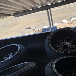 4 rims xd serie 22” 6 lugs