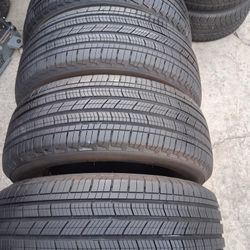 4 Semi New Tires 265/60r18 Michelin 🤑free Installation And Balance ‼️