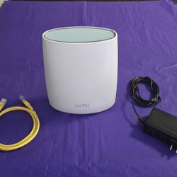 Netgear Orbi RBR50 WiFi Router Tri-Band Mesh AC3000
