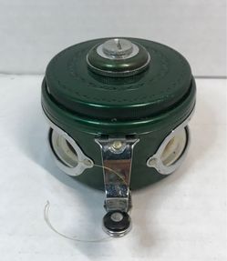Vintage Shakespeare￼ silent fly fishing reel