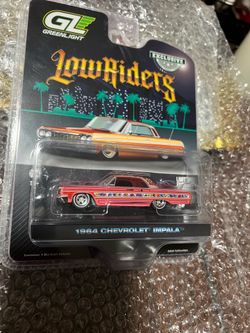 Greenlight Hobby Exclusive  lowriders 1964 Chevrolet Impala Pink 1/64 diecast