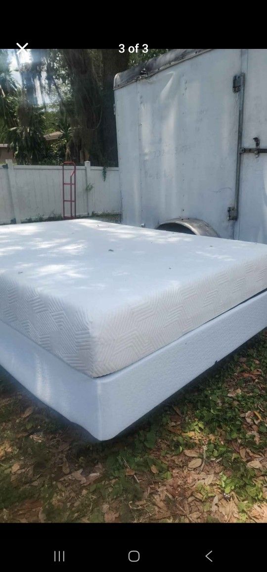 Queen Bed With Boxspring Frame Free Delivery