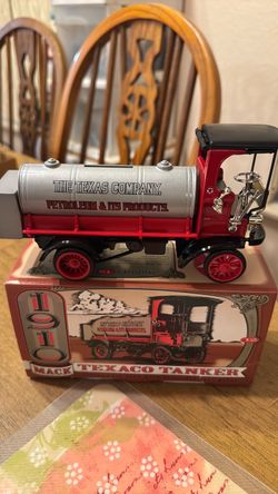 1910 Mack Texaco tanker die cast metal bank
