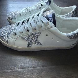Sparkly Star Sneakers Size 38 Distressed Style Glitter Shoes
