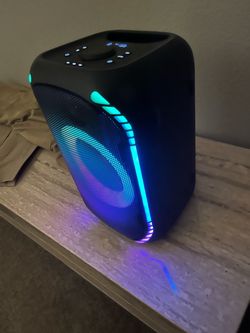 Bluetooth speaker/ Party speaker