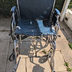 Medline Extra Wide Wheelchair 22" Seat  500lb Weight Capacity 