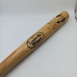 VTG Louisville Slugger Rod Carew Wooden Baseball Bat 29” Little League. USA