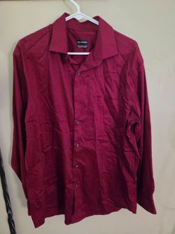 Burgundy Men's Dess Shirt
