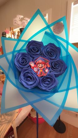Ramo De Rosas Eternas Graduación Niño