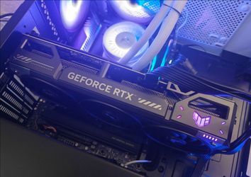 ASUS GeForce RTX 5070 TUF video card