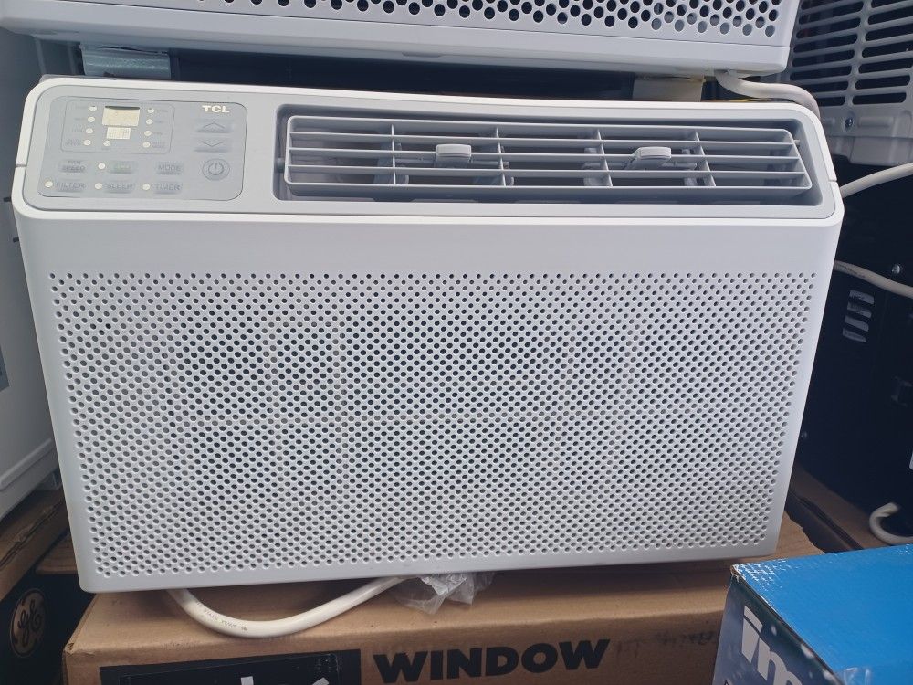 Best Deals. 10000btu Windows Ac By TCL Smart WiFi. Complete Set New In Box With Warranty