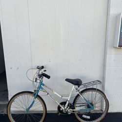 Columbia Cruiser Bike