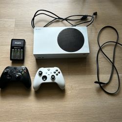 Xbox series S  White 