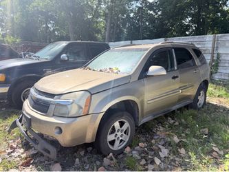 2007 CHEVY EQUINOX IN FOR PARTS!