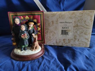 Amish Heritage Collectibles