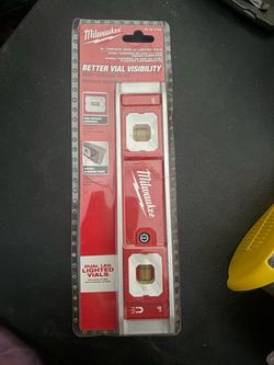 Milwaukee 9" Torpedo Level with Lighted Vials