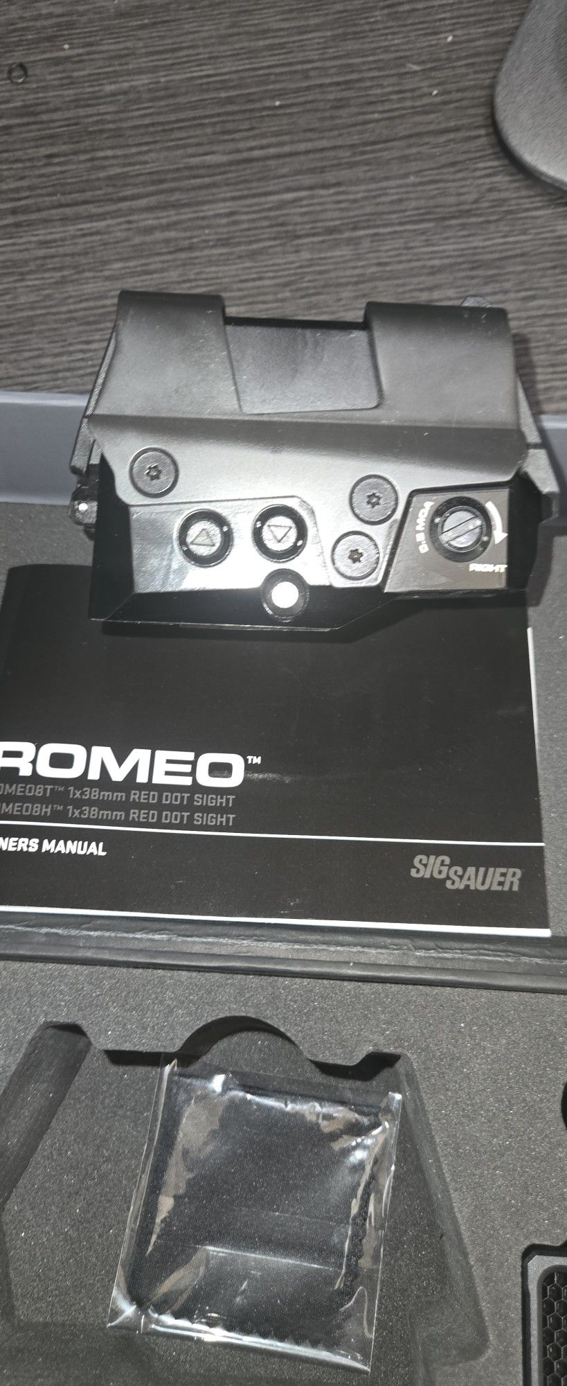 Sig Sauer Romeo 8T