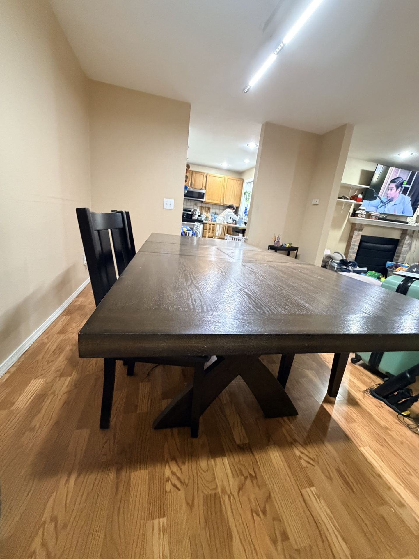 Expandable Dining Table With Chairs And Bench