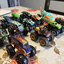 Hotwheels Monster Trucks 