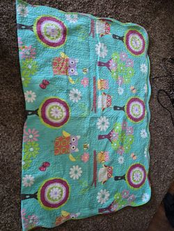 Twin owl quilt