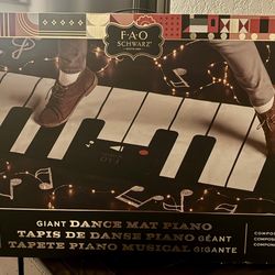 FAO Giant Dance Mat Piano 