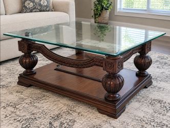 Mahagony Coffee Table with glass top