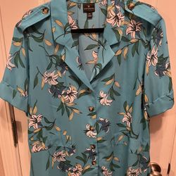 Like New Worthington Blouse