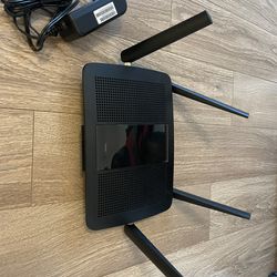 Prueba de Derbeville Significativo Mentalidad Linksys AC2600 4 x 4 MU-MIMO Dual-Band Gigabit Router with USB 3.0 and  eSATA EA8500 for Sale in Milpitas, CA - OfferUp