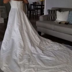 Strapless Wedding Dress / MAKE ME A REASONABLE OFFER