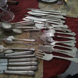 William ROGERS AND SONS SILVERWARE 