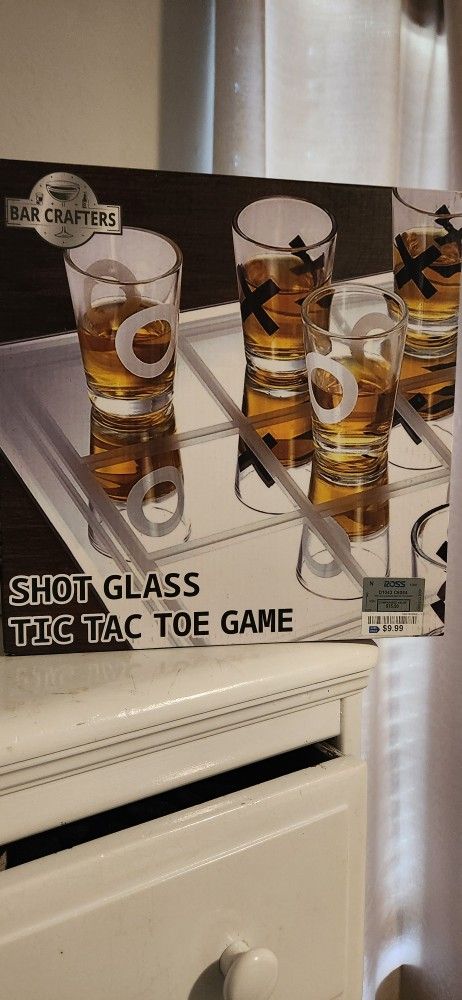 Full Shot Glass Set Of Tic Tac Toe