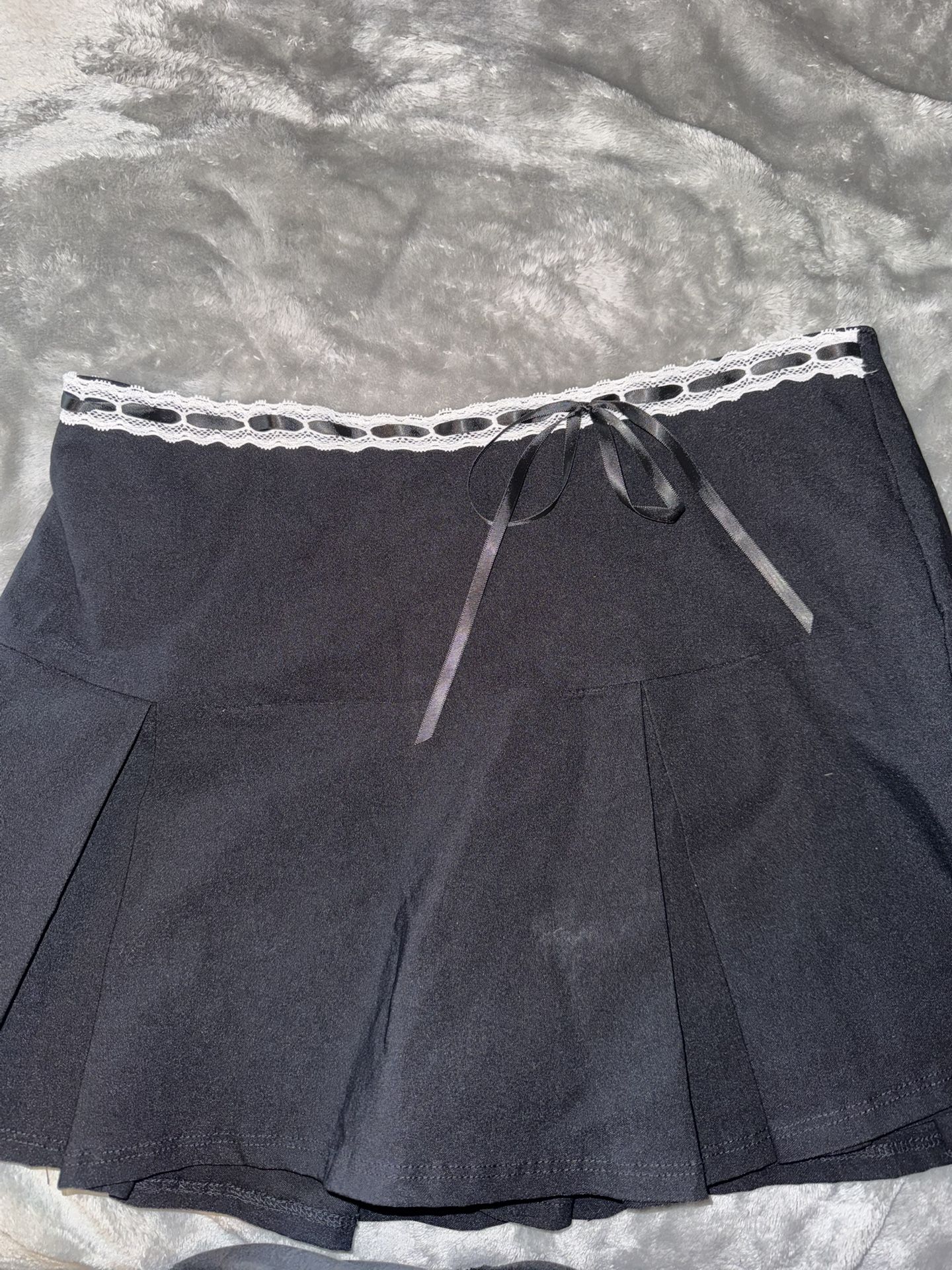 Size Large Skirt