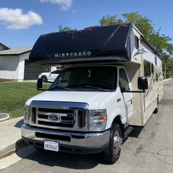 2019 Winnebago Minnie Winnie