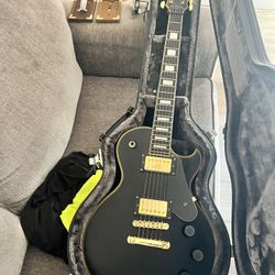  Schecter Guitar 