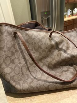 COACH NEVER FULL TOTE