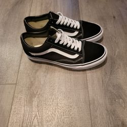 Old School Van's Size 9 Mens
