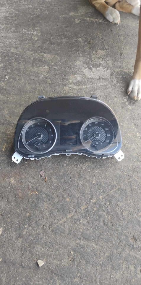 2018 Hyundai Elantra Gauge cluster