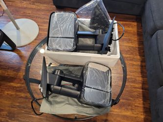 Black towing Mirrors for gmc Sierra or chevy silverado $175 new