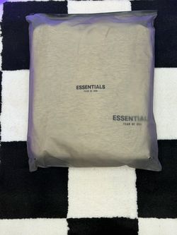 ESSENTIALS FEAR OF GOD