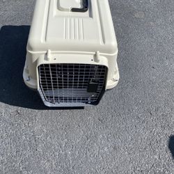 Small Pet Carrier /crate