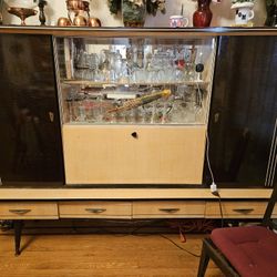 German Shrunk Cabinet