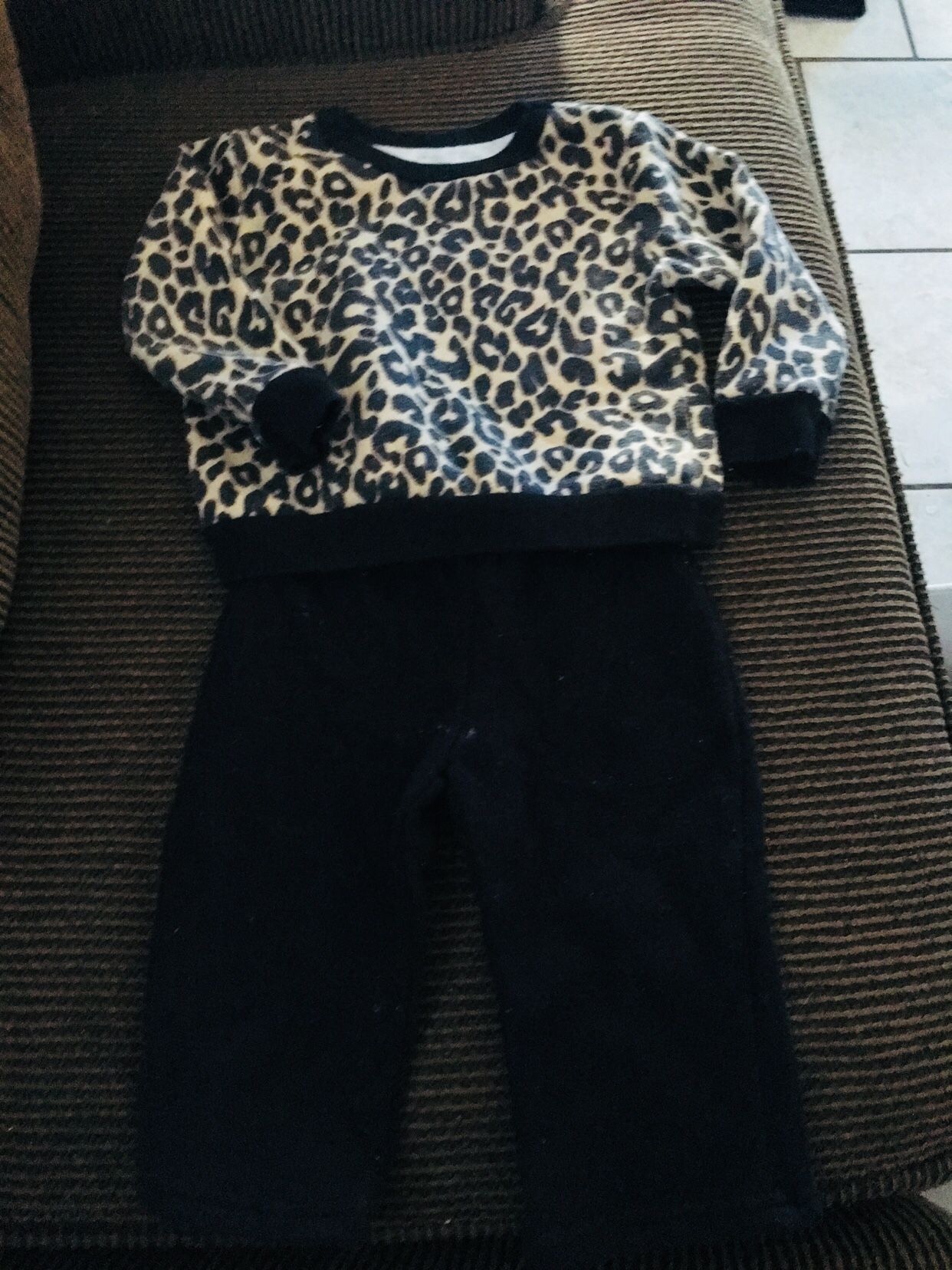 Leopard 2pc Sweats 12 month