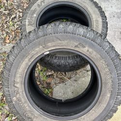 2 used Pro Comp Xtreme A/T LT305/60R18 tires for sale